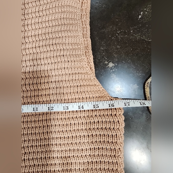 Women's NWT Rachel Zoe thick knit mock neck sleeve-less sweater - Picture 2 of 9